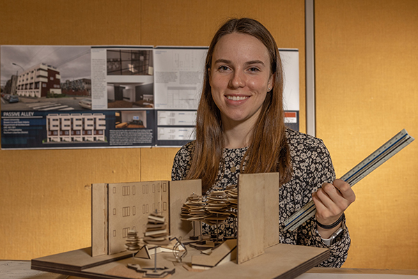 julia Bohlen headshot with her building design