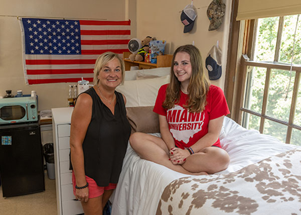 Laura Everett Bowling and Sarah Bowling in Sarah's Emerson Hall room 