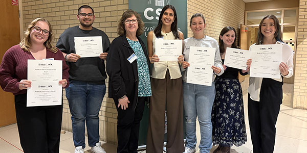 From left, Sarah Frosch, Kethan Babu, Sacha DeVroomen Bellman,Olivia Patel, Chloe McKinney, Taylor Powers and Taylor Stumbaugh. All are staffers on The Miami Student.